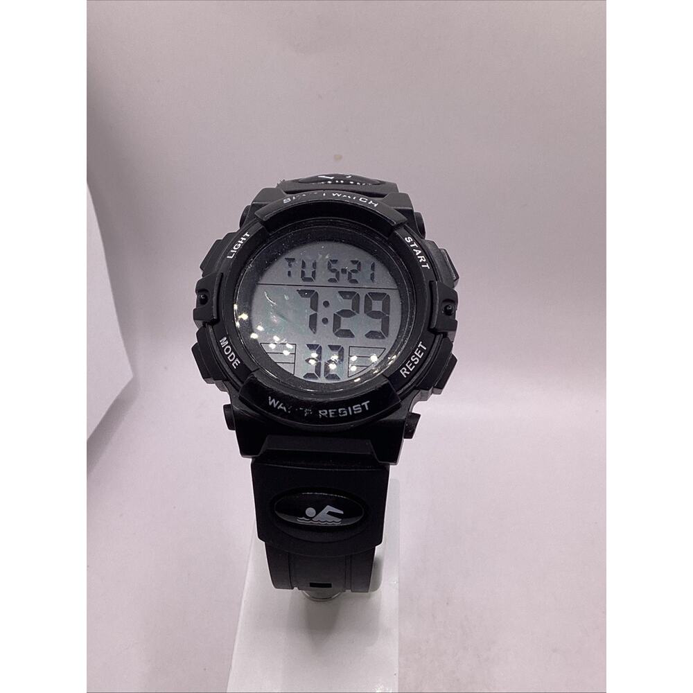 Skmei Mens Black Digital Sports Watch New Battery